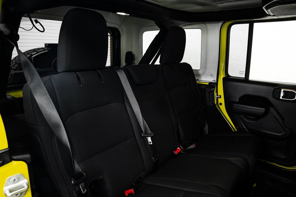 Used 2022 Jeep Wrangler Unlimited Sport AWD/4WD image 36