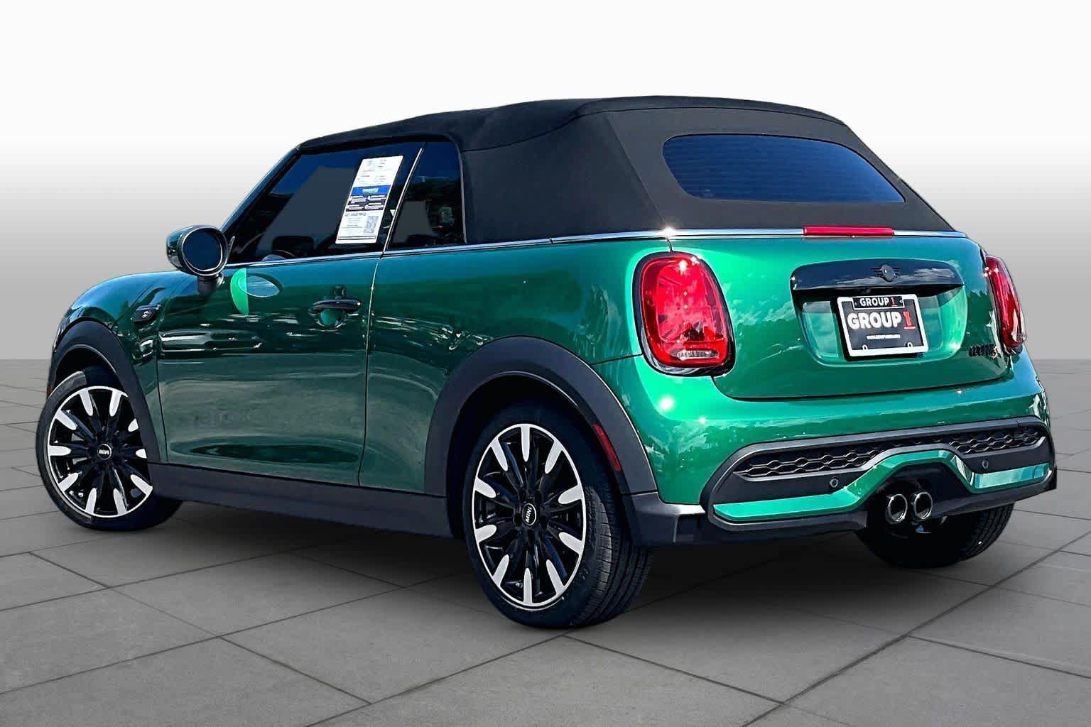 Used 2024 MINI Cooper S FWD image 11