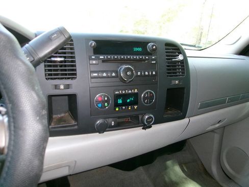 Used 2012 GMC Sierra 1500 SLE w/ Power Tech Package image 10