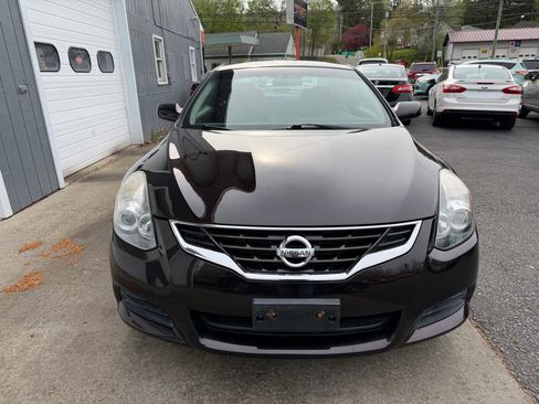 Used 2012 Nissan Altima 2.5 S FWD image 2