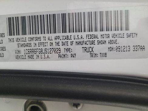 Used 2018 RAM 1500 Tradesman RWD image 33