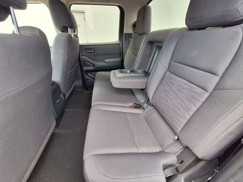 Certified 2022 Nissan Frontier S RWD image 20