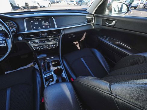 Used 2020 Kia Optima S image 36
