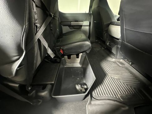 Used 2023 Ford F350 XLT AWD/4WD image 44
