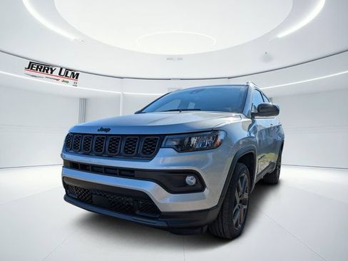 New 2026 Jeep Compass Latitude w/ Sun and Sound Group AWD/4WD image 6