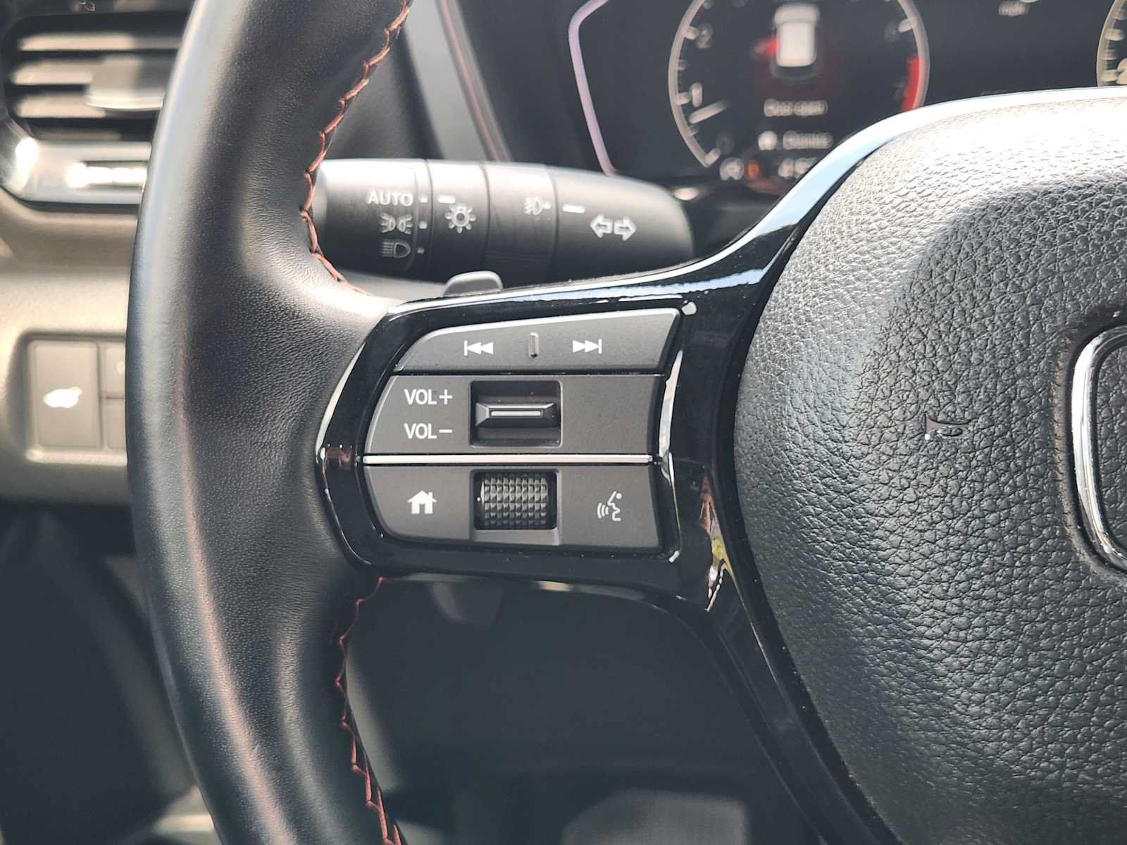 Certified 2025 Honda Pilot TrailSport image 27