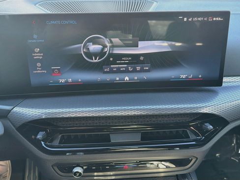 New 2027 BMW M440i Convertible RWD image 33