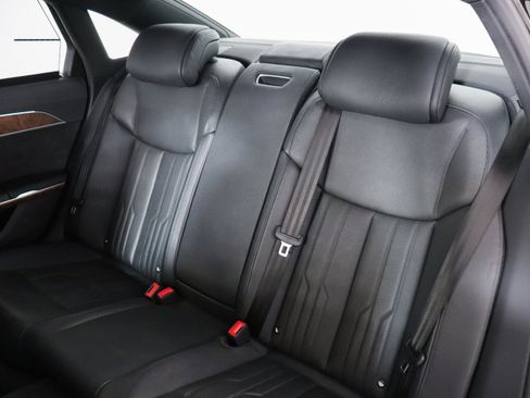 Used 2020 Audi A8 L 4.0T w/ Sport Plus Package image 17