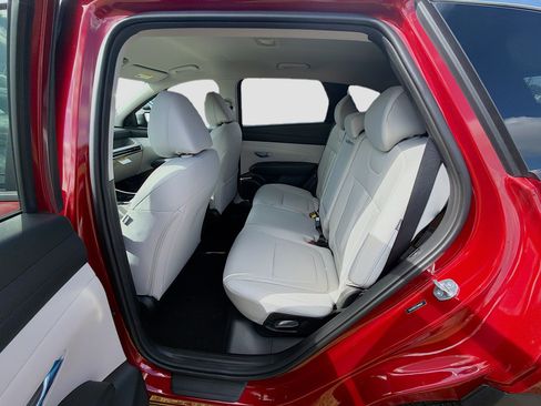 New 2026 Hyundai Tucson SEL FWD image 18