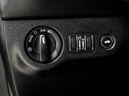 Used 2023 Dodge Challenger SRT Hellcat image 35