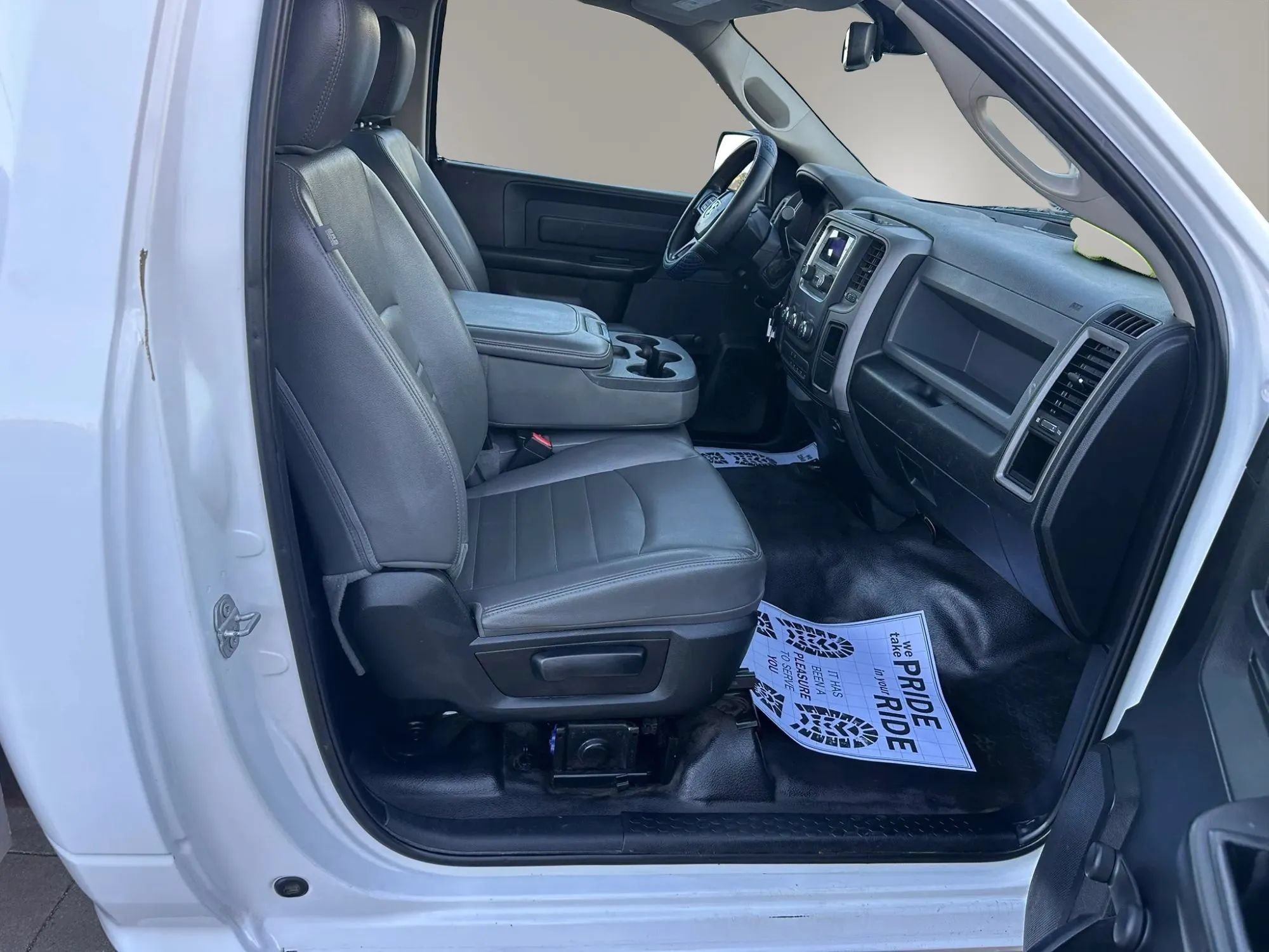 Used 2018 RAM 2500 Tradesman RWD image 24