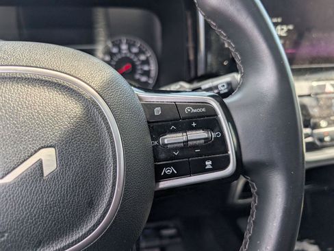Used 2022 Kia Sorento SX AWD/4WD image 18