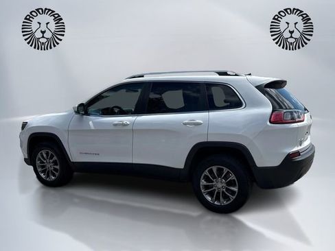 Used 2019 Jeep Cherokee Latitude Plus w/ Cold Weather Group AWD/4WD image 7