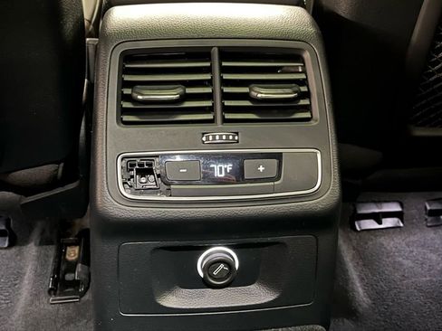 Used 2019 Audi A4 2.0T Premium image 21