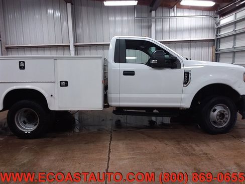 Used 2017 Ford F350 XL w/ Power Equipment Group image 6