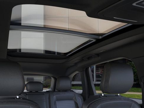 New 2024 Lincoln Nautilus Reserve w/ Equipment Group 202A image 25