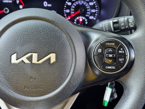 Used 2022 Kia Soul LX w/ Technology Package FWD image 20