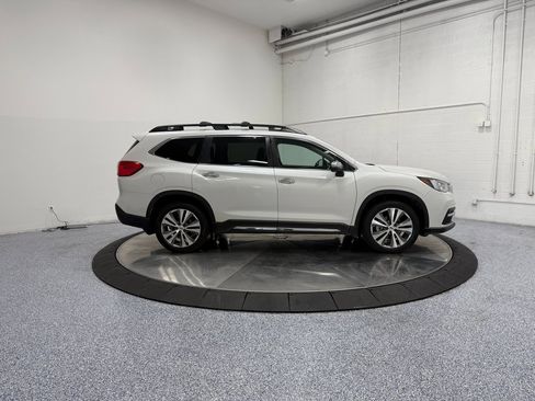 Used 2022 Subaru Ascent Touring w/ Popular Package #2A image 8