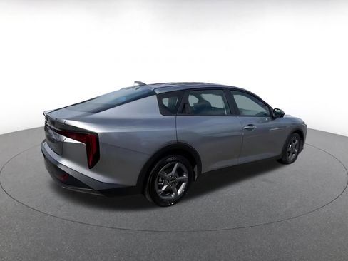 Used 2025 Kia K4 FWD image 14