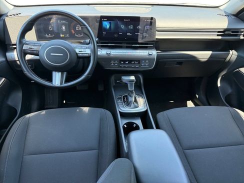 Used 2025 Hyundai Kona SEL AWD/4WD image 10