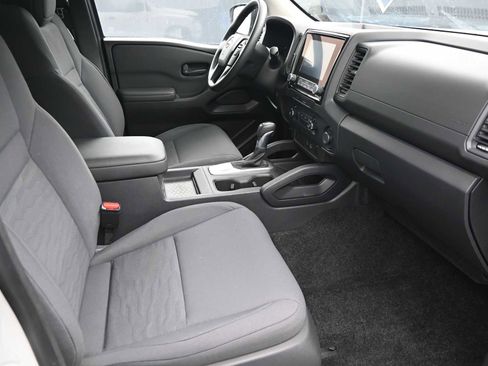 Used 2022 Nissan Frontier S image 16