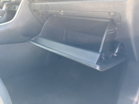 Used 2022 Toyota RAV4 LE FWD image 26