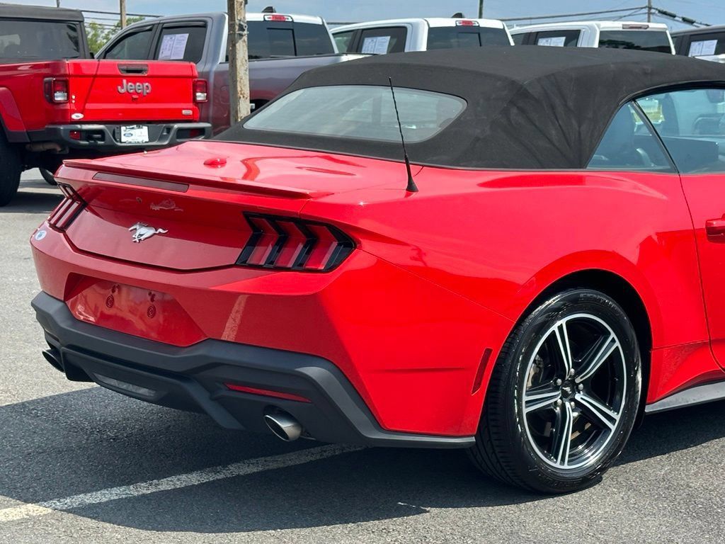 Used 2024 Ford Mustang Premium RWD image 34