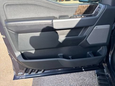 Used 2021 Ford F150 Lariat AWD/4WD image 10
