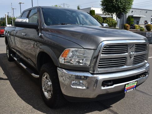Used 2012 RAM 2500 Laramie w/ Cold Weather Group AWD/4WD image 3