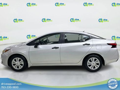 Used 2022 Nissan Versa S image 9