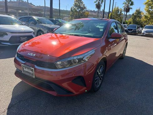 Certified 2023 Kia Forte LXS FWD image 1