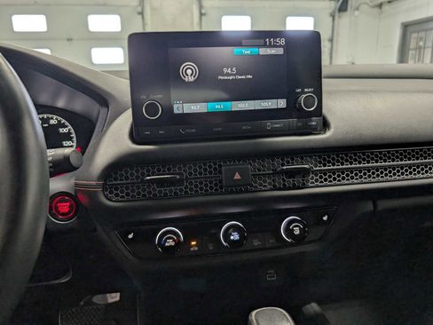 Certified 2024 Honda HR-V Sport image 34