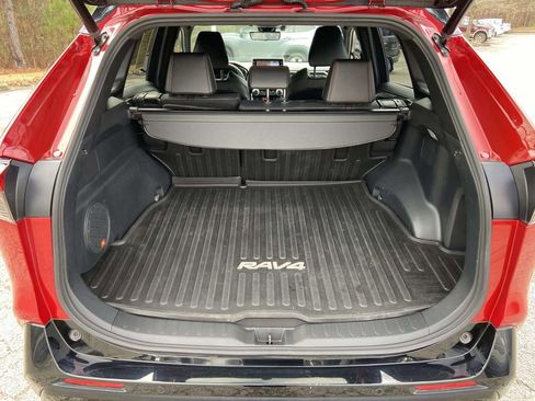 Used 2021 Toyota RAV4 XSE w/ Premium Package image 9