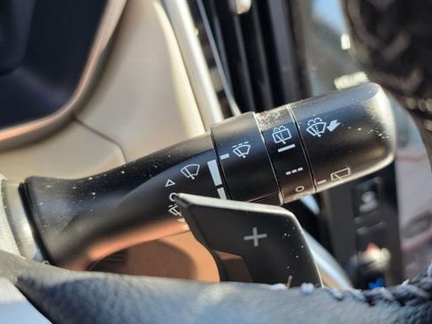 Certified 2022 Subaru Outback Limited XT image 37