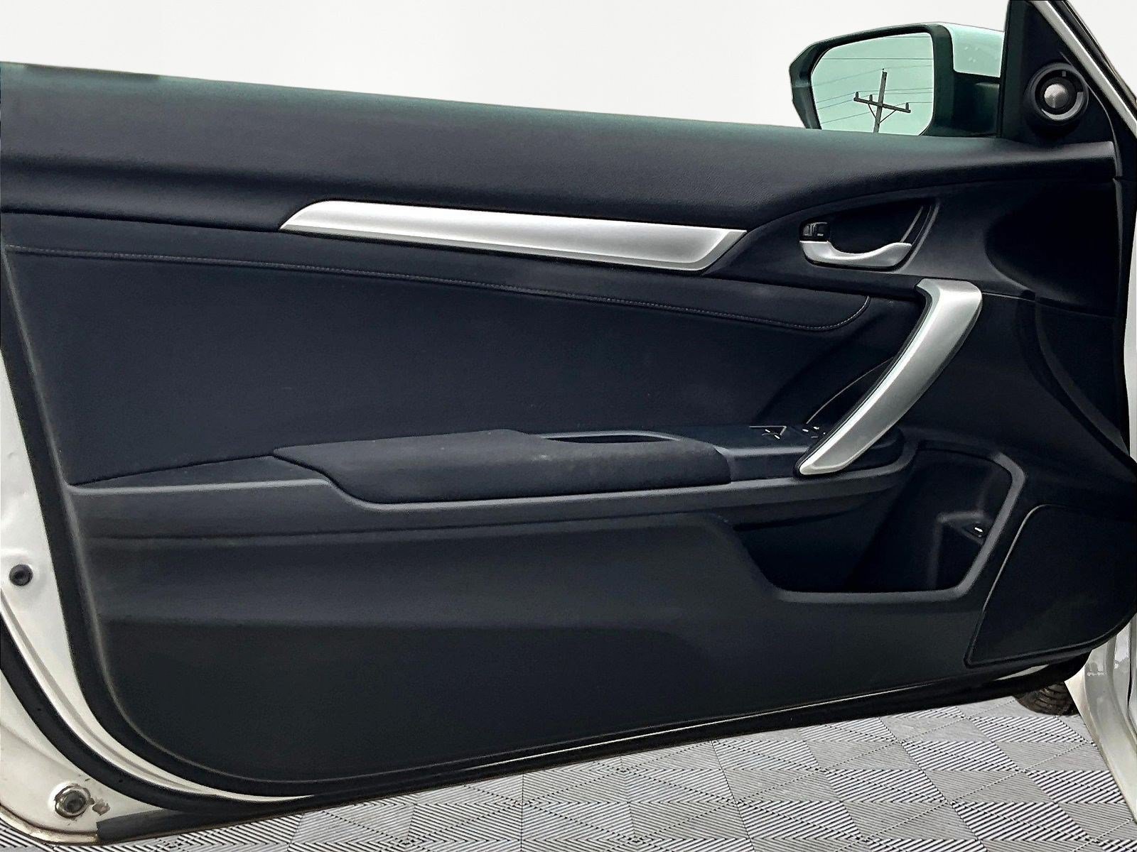 Used 2020 Honda Civic EX image 20