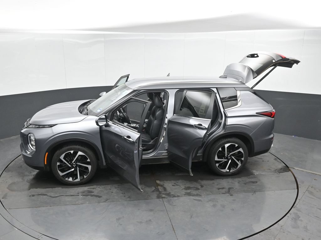 Used 2024 Mitsubishi Outlander SE AWD/4WD image 53