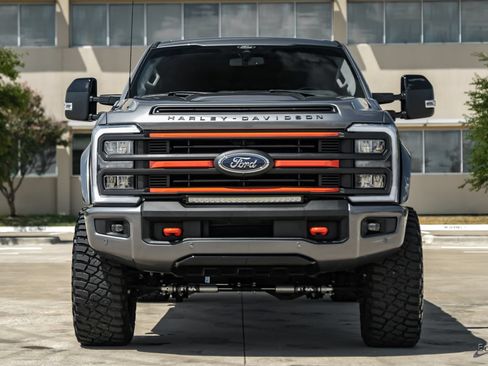 Used 2024 Ford F250 Lariat w/ Lariat Ultimate Package AWD/4WD image 29