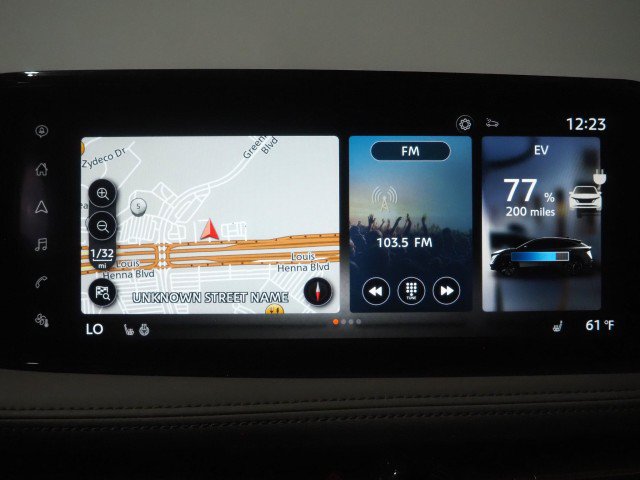 Used 2024 Nissan Ariya Evolve+ FWD image 41