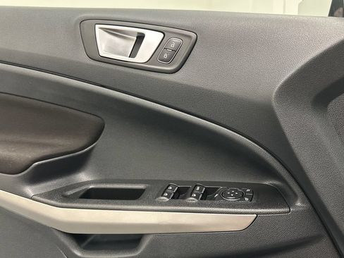 Used 2019 Ford EcoSport SE FWD image 18