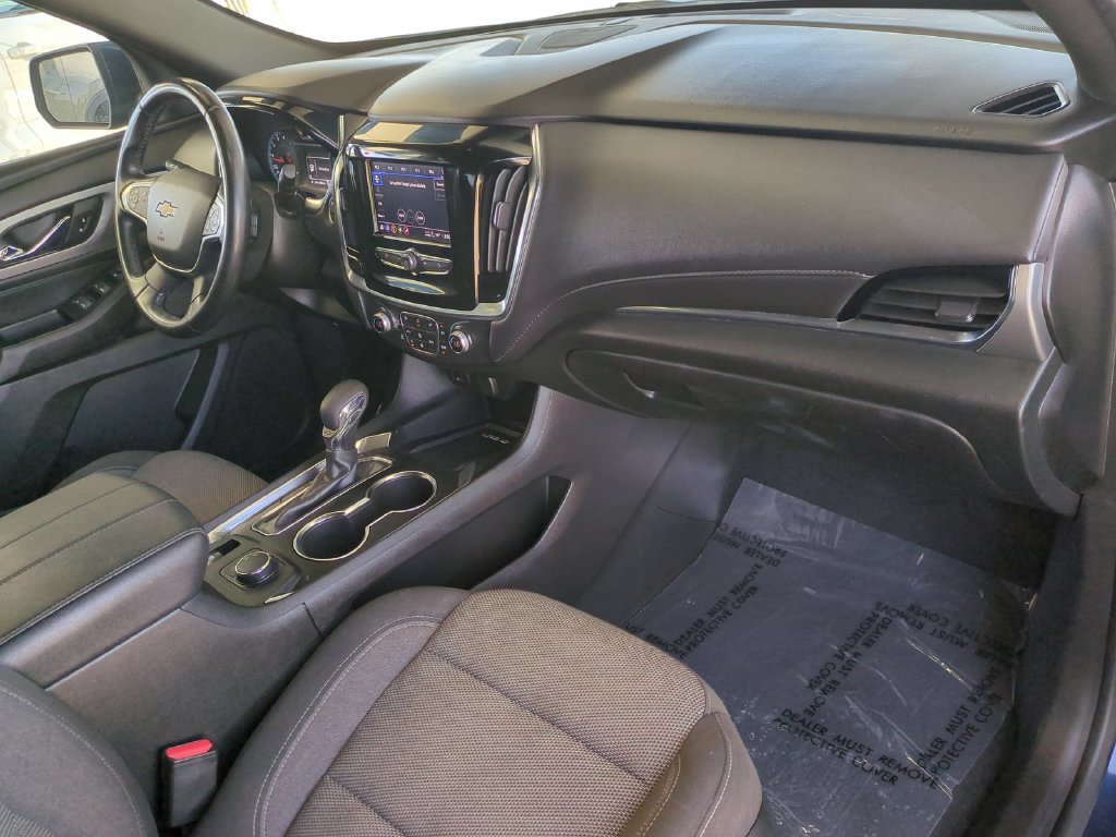 Used 2023 Chevrolet Traverse LT FWD image 34
