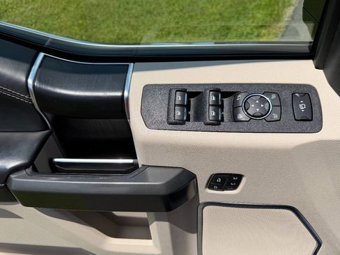 Used 2020 Ford F350 Limited AWD/4WD image 37