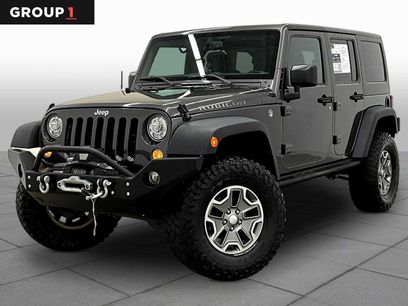 Used 2017 Jeep Wrangler Unlimited Rubicon w/ Connectivity Group