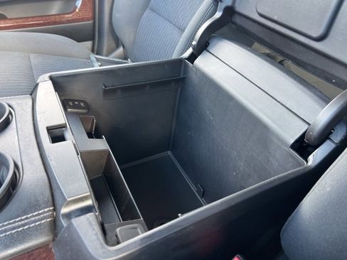 Used 2019 GMC Yukon SLE w/ Convenience Package image 16