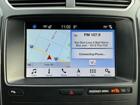 Used 2019 Ford Explorer XLT w/ Equipment Group 202A image 6