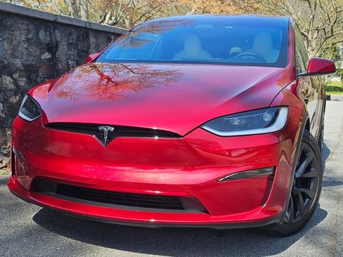 Used 2024 Tesla Model X AWD image 79