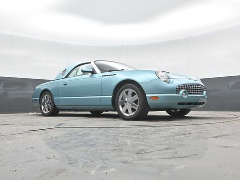 Used 2002 Ford Thunderbird RWD image 28