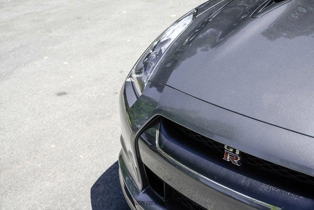 Used 2011 Nissan GT-R Premium AWD/4WD image 99