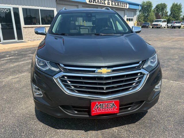 Used 2019 Chevrolet Equinox Premier AWD/4WD image 3