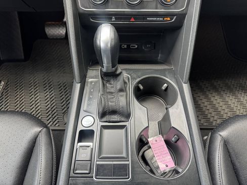 Used 2019 Volkswagen Atlas SE FWD image 27