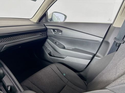 Used 2025 Honda Accord LX image 25